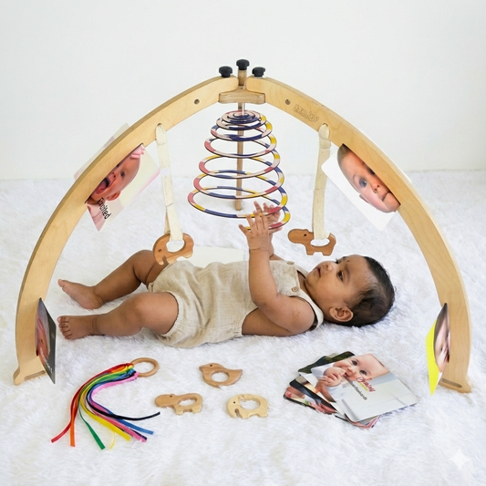 Which play gym attachments to hang, and when