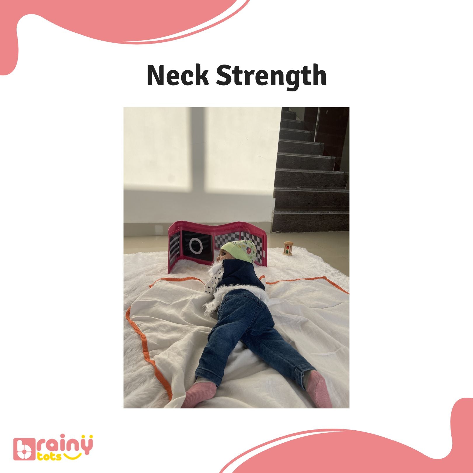 Promote neck strength with our Flashcards Displayer. By positioning cards at eye level, this tool encourages learners to engage their neck muscles while maintaining focus, contributing to the development of neck strength and stability over time.