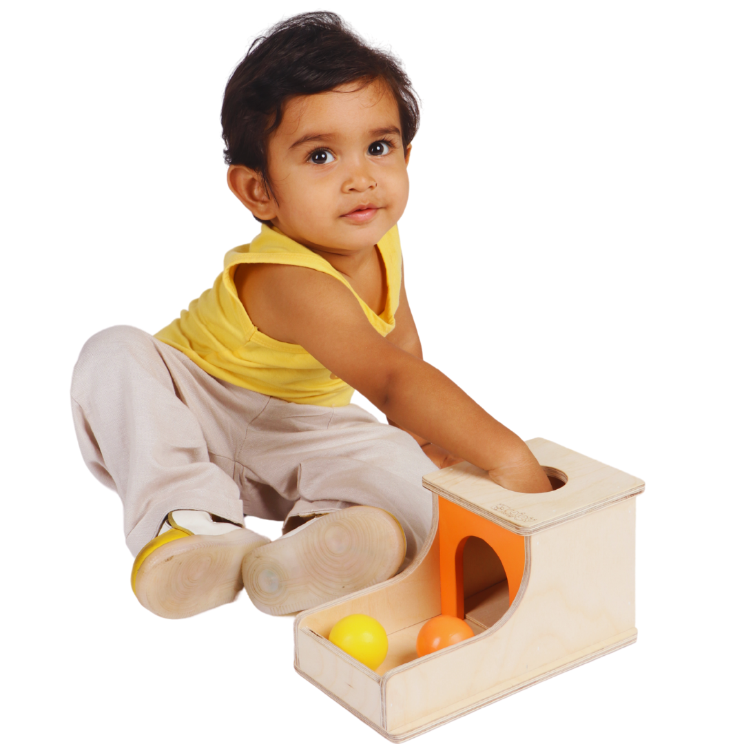 Object Permanence Box with 3 Balls