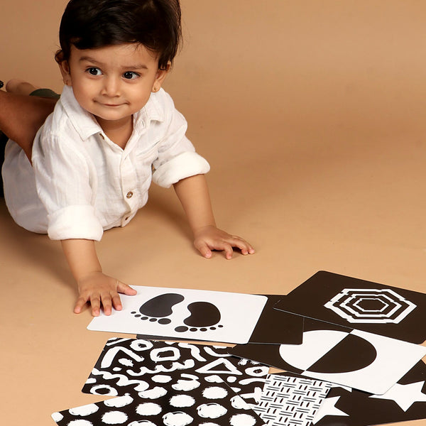 Infant Flashcards Set of 2 - High Contrast Black & White + Colorful Cards (0-8 Months)