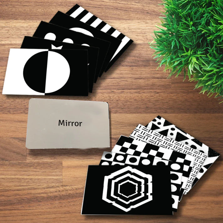High Contrast Flashcards with Mirror – Brainytots